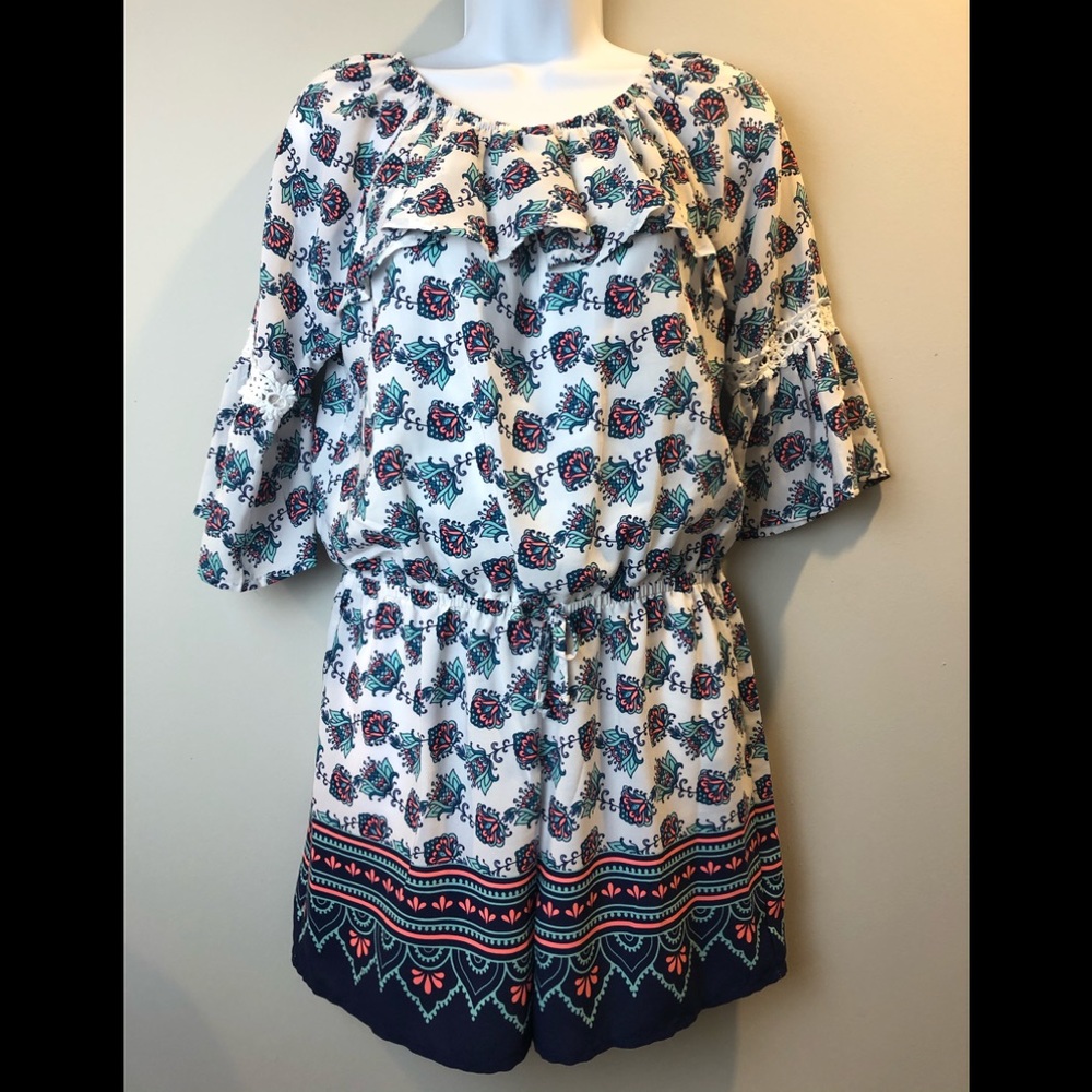 🍁 3/$20🍁 Takara Girls Romper XL